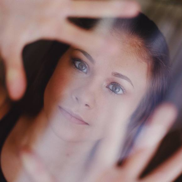 Meet your Posher, Alex - Picture 1 of 1